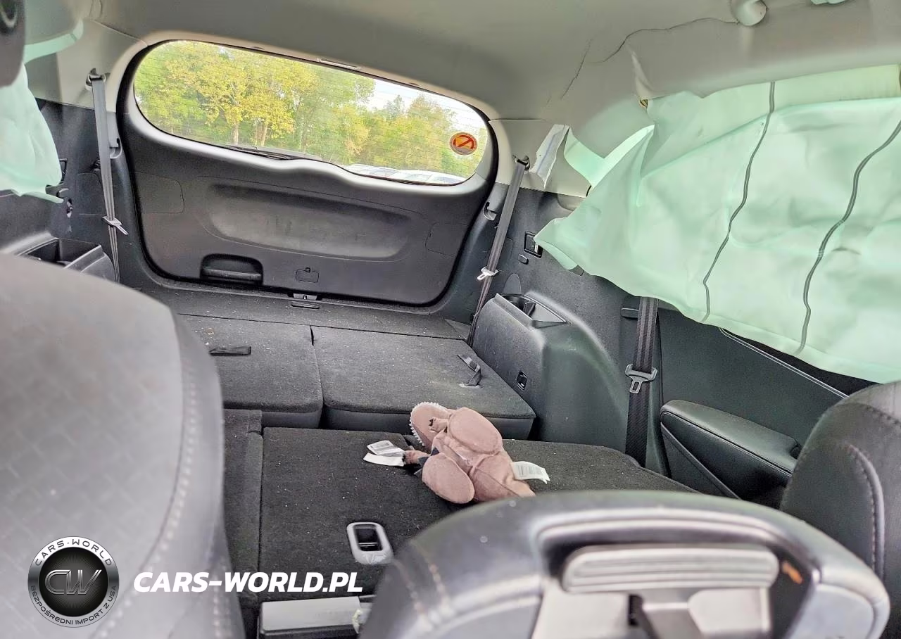 2019 Kia Sorento Lx VIN:5XYPGDA37KG552408 - 10
