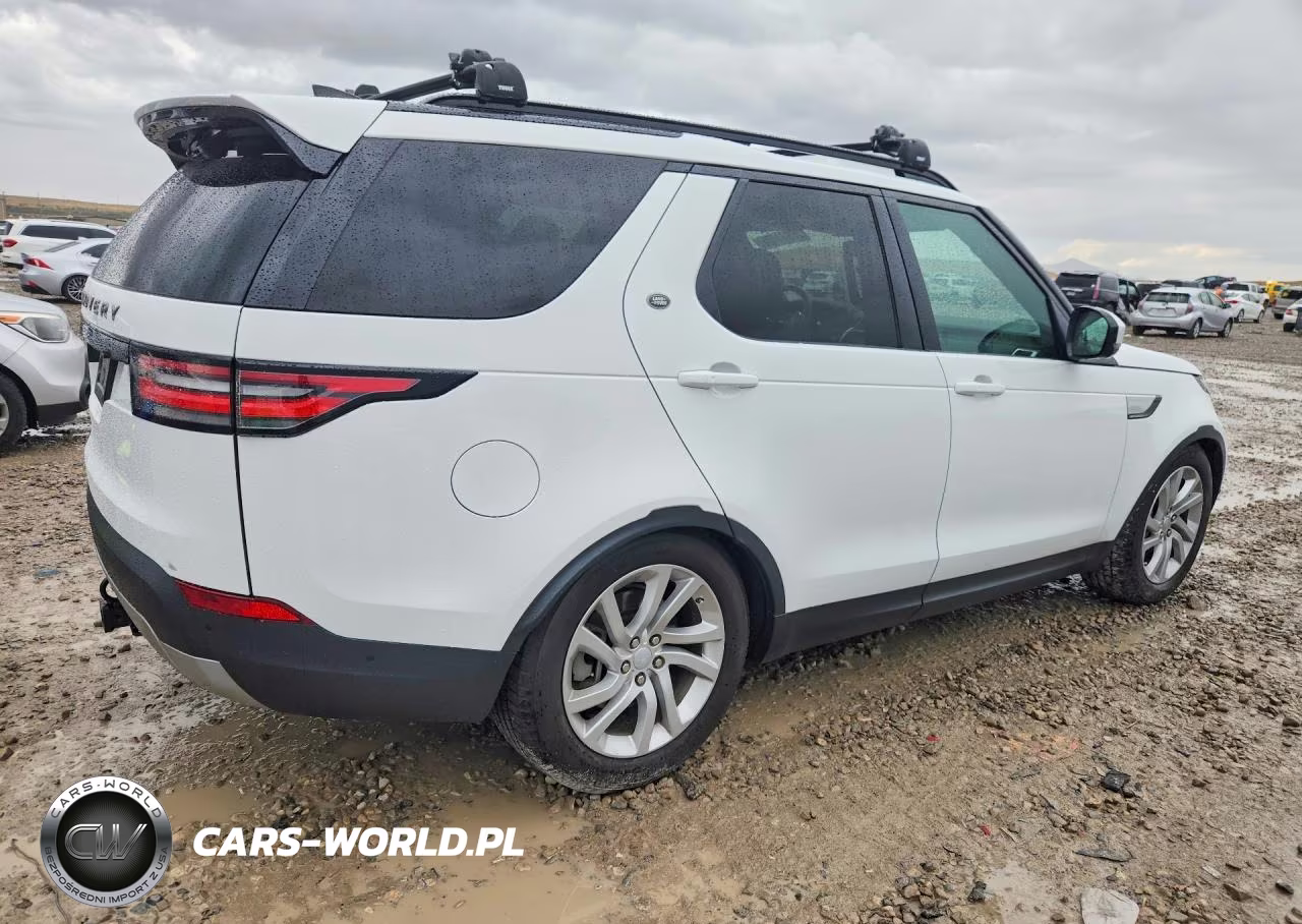 2018 Land Rover Discovery Hse VIN:SALRR2RVXJA058970 - 3