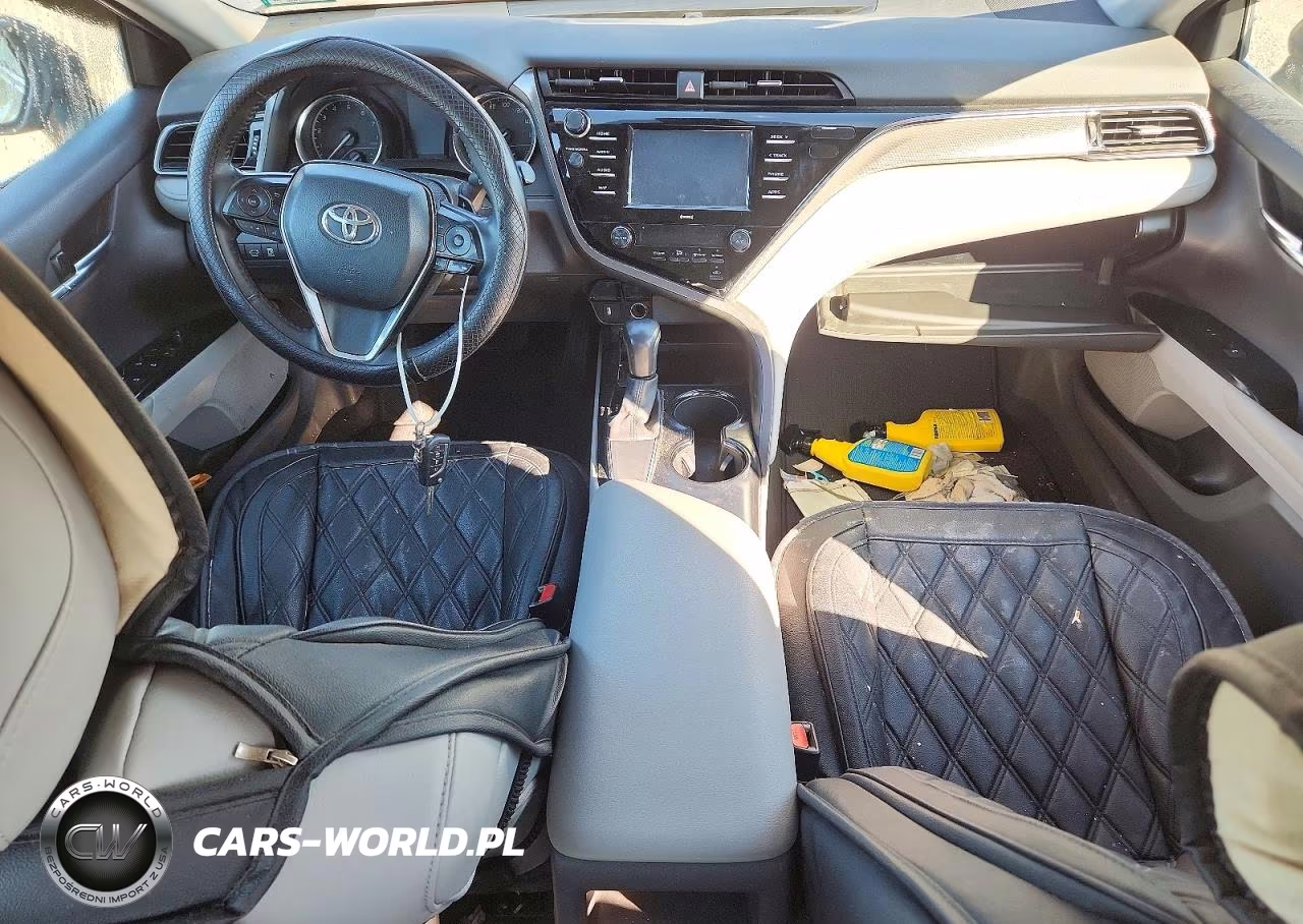 2020 Toyota Camry Se VIN:4T1G11AK4LU509082 - 8