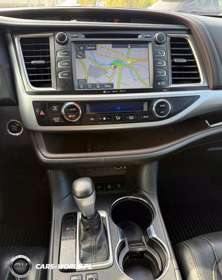 2018 Toyota Highlander Xle VIN:5TDJZRFH0JS844629 - 5