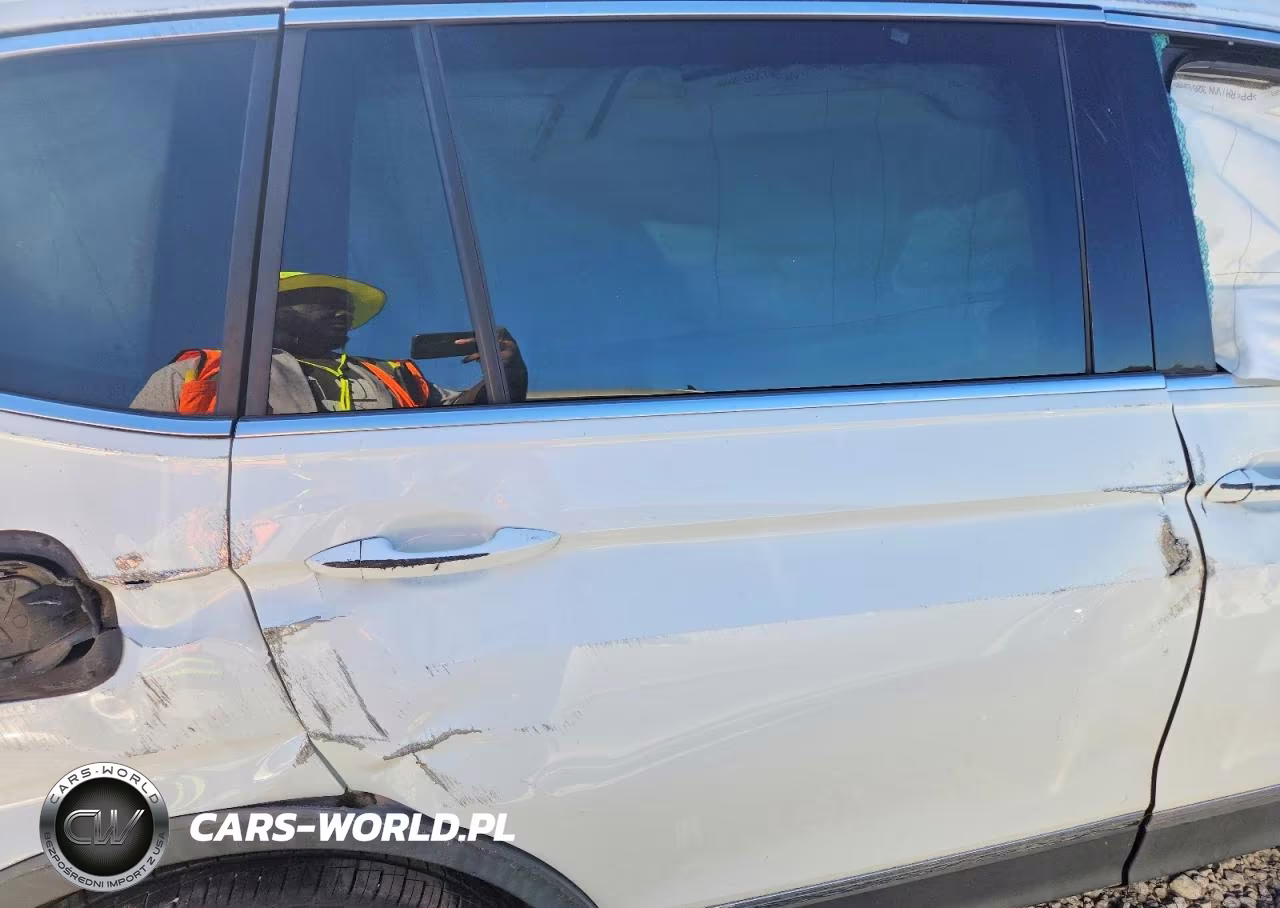 2018 Volkswagen Tiguan Se VIN:3VV3B7AX0JM014279 - 11
