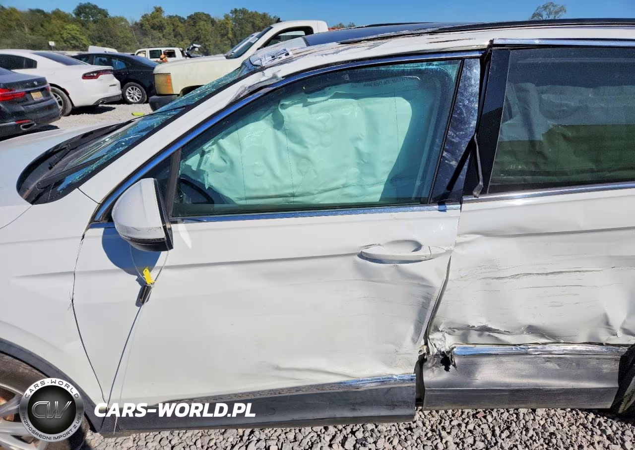2018 Volkswagen Tiguan Se VIN:3VV3B7AX0JM014279 - 7