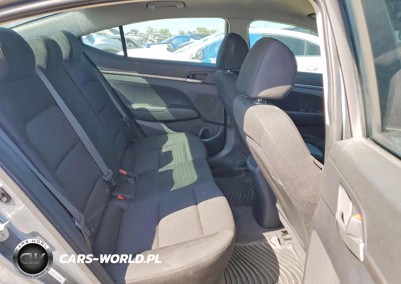 2019 Hyundai Elantra Se VIN:KMHD74LF7KU794572 - 10