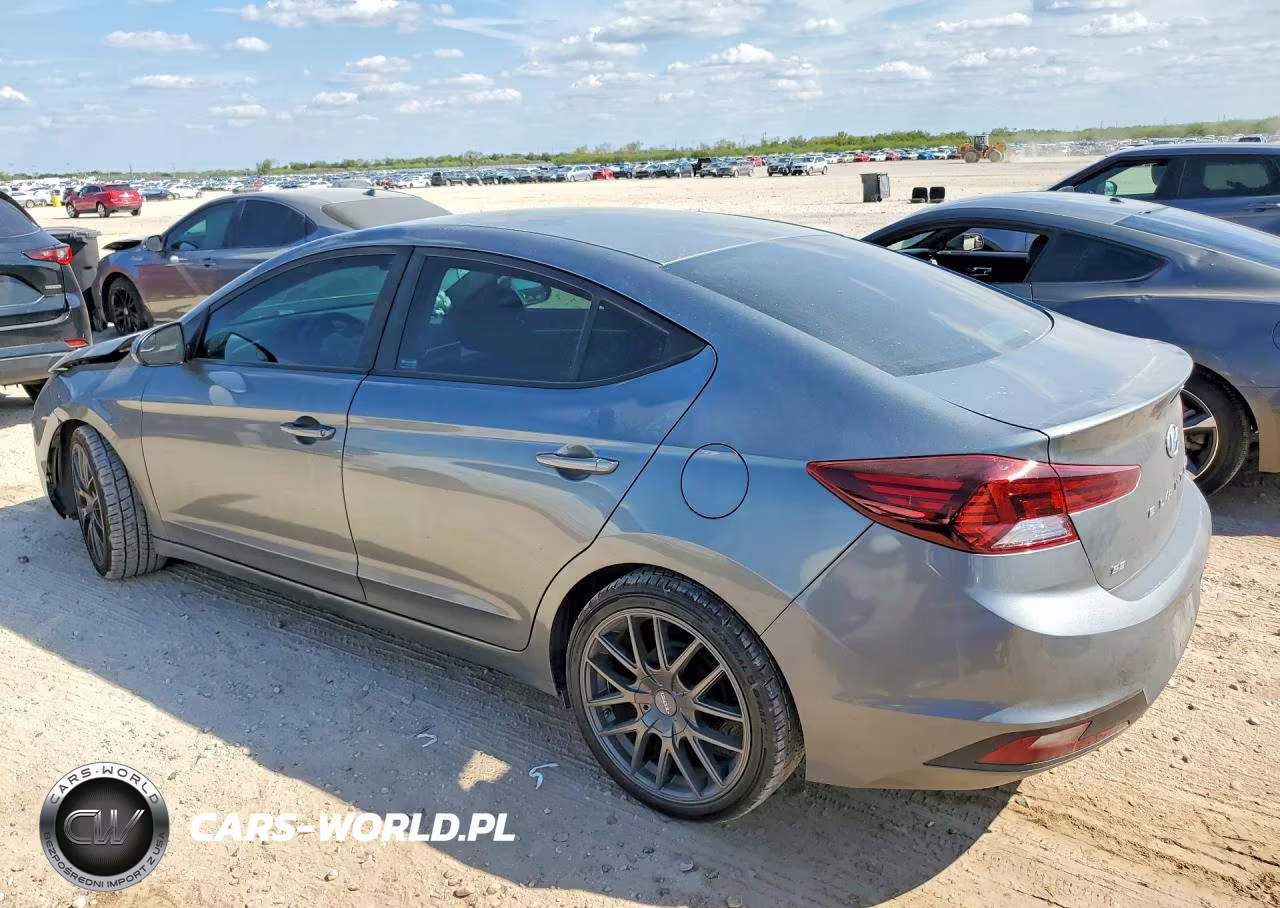 2019 Hyundai Elantra Se VIN:KMHD74LF7KU794572 - 2