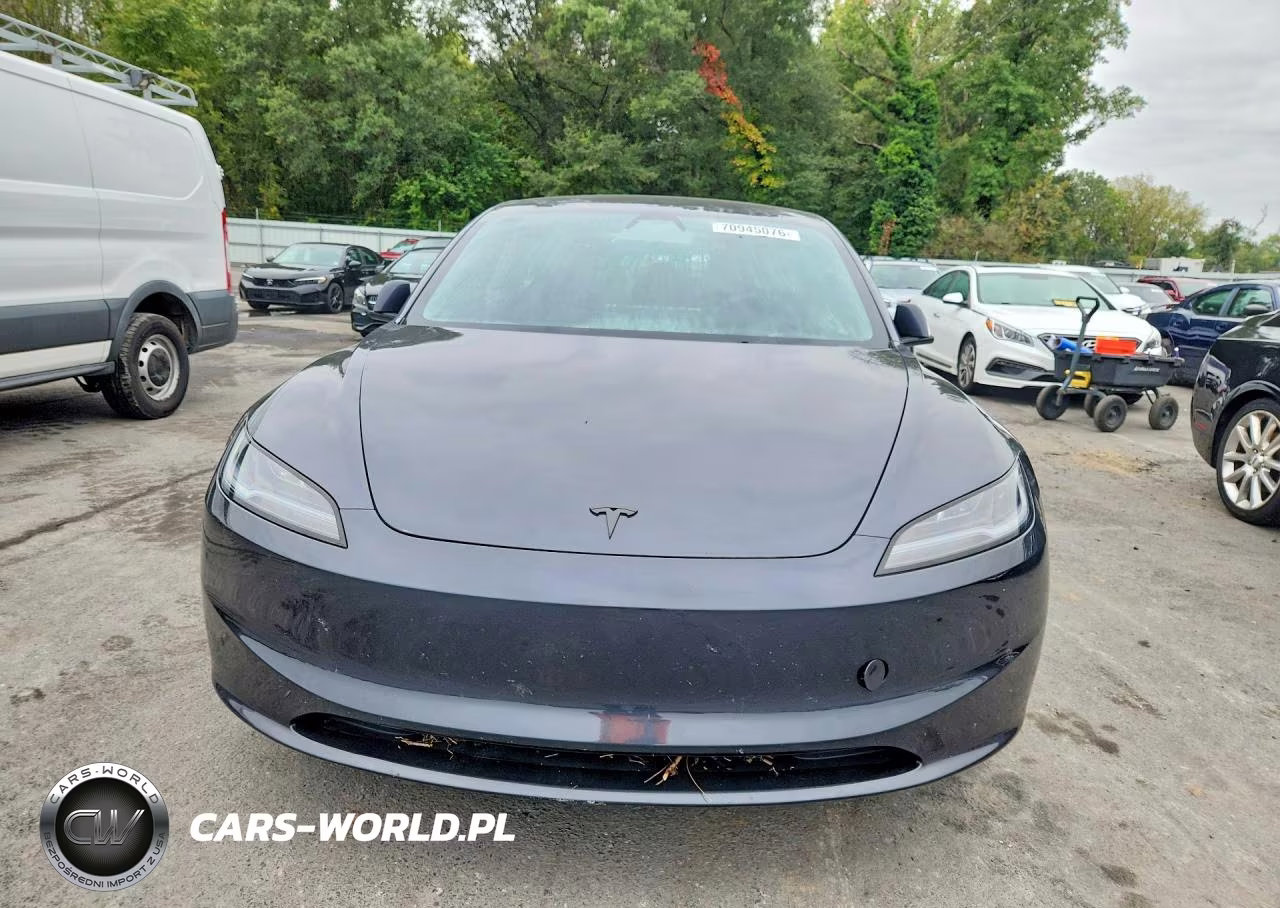 2025 Tesla Model 3 VIN:5YJ3E1EA9SF038711 - 5