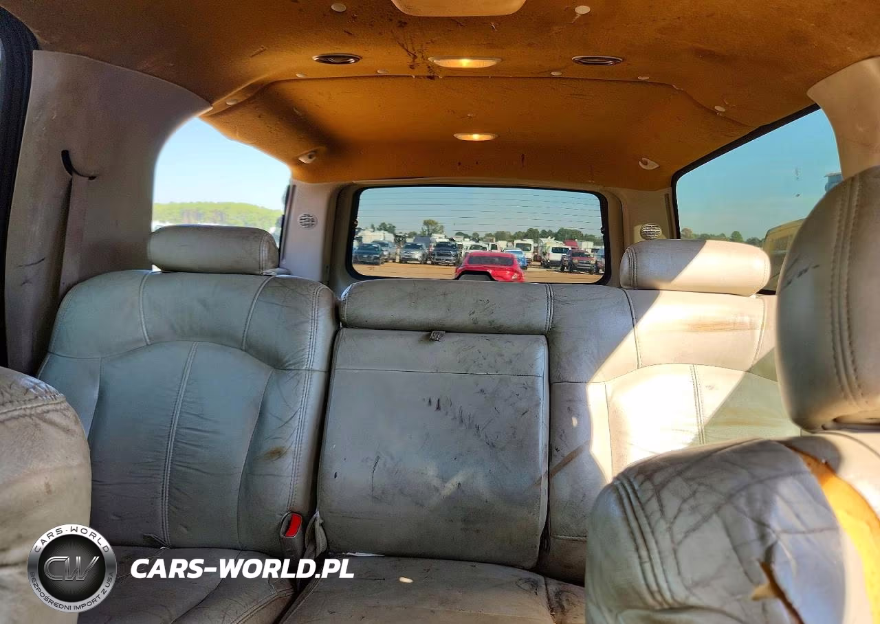 2002 Chevrolet Suburban C1500 VIN:3GNEC16Z32G344582 - 10