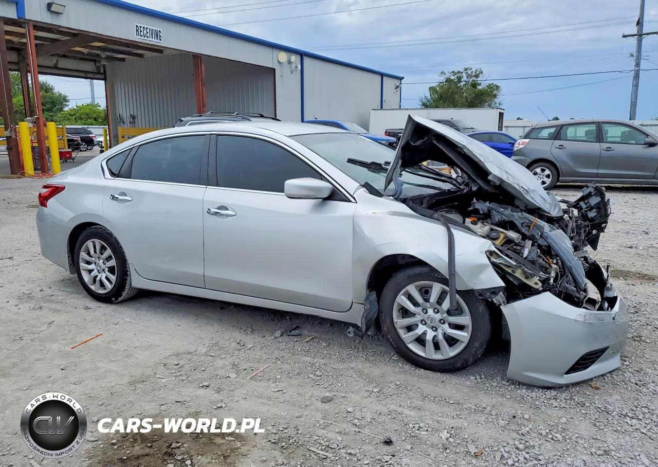 2017 Nissan Altima 2.5 S VIN:1N4AL3AP6HC499363 - 4