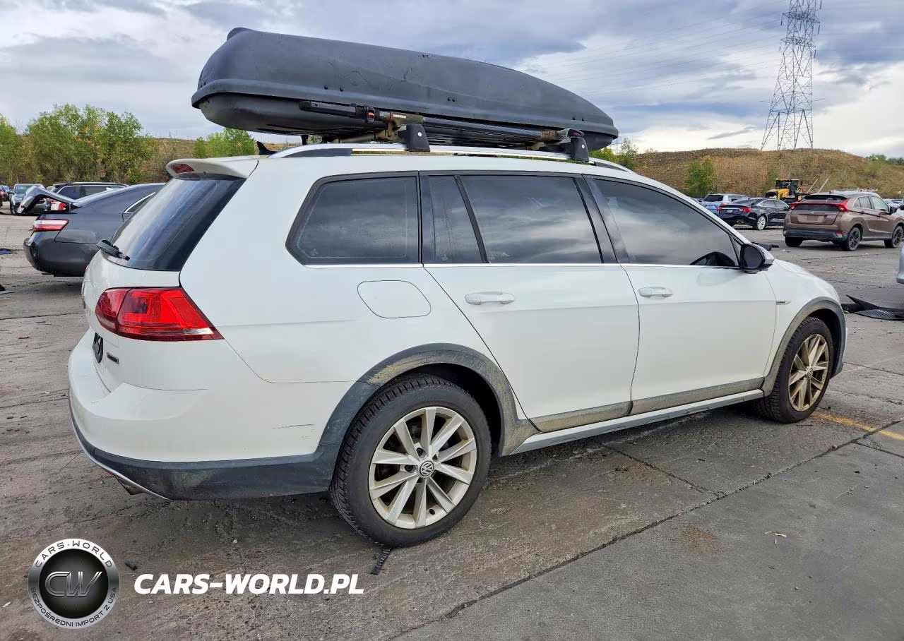 2017 Volkswagen Golf Alltrack S VIN:3VWM17AU1HM530654 - 3