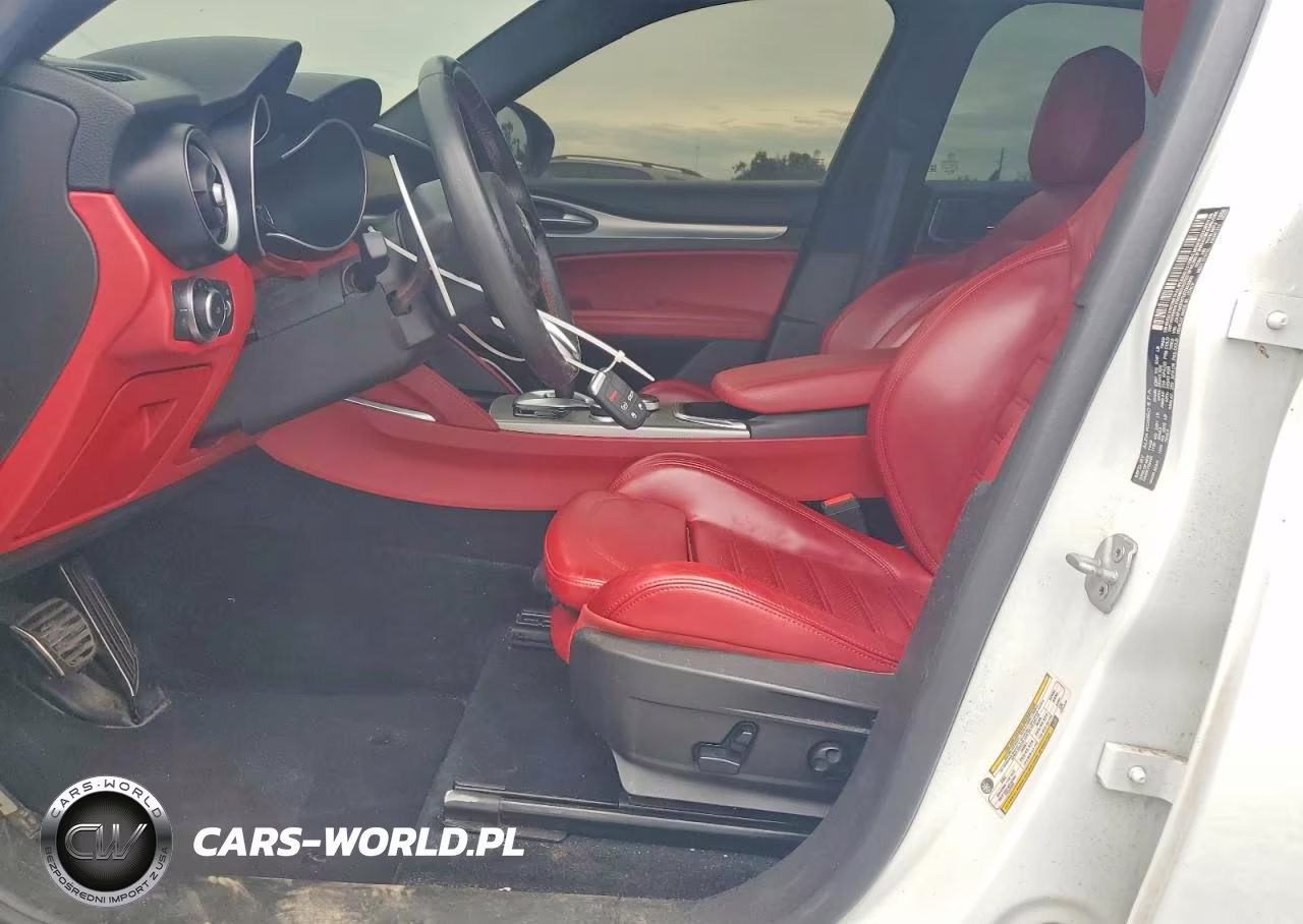 2021 Alfa Romeo Stelvio Ti VIN:ZASPAKBN7M7D03068 - 7