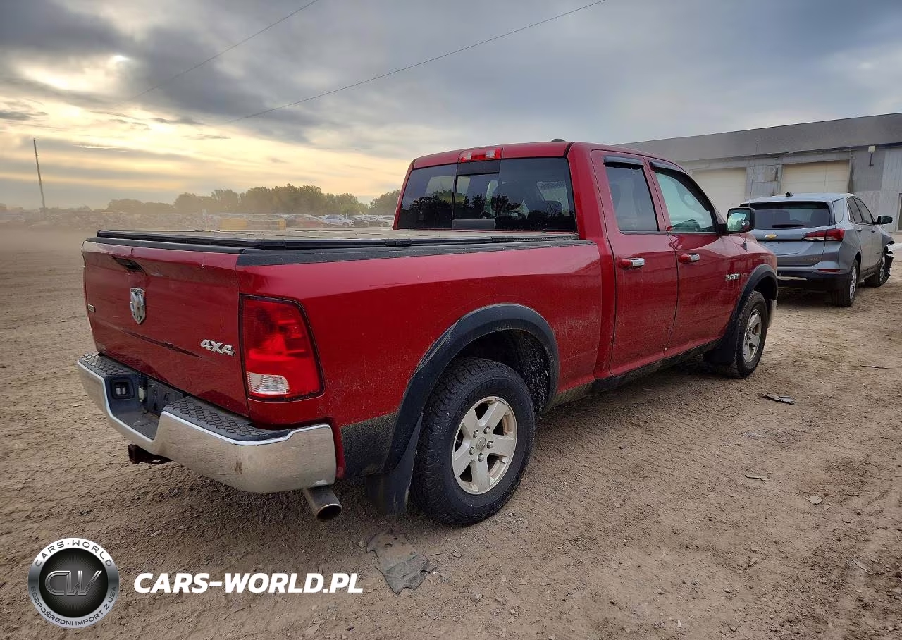 2010 Dodge Ram 1500 VIN:1D7RV1GT4AS118739 - 3
