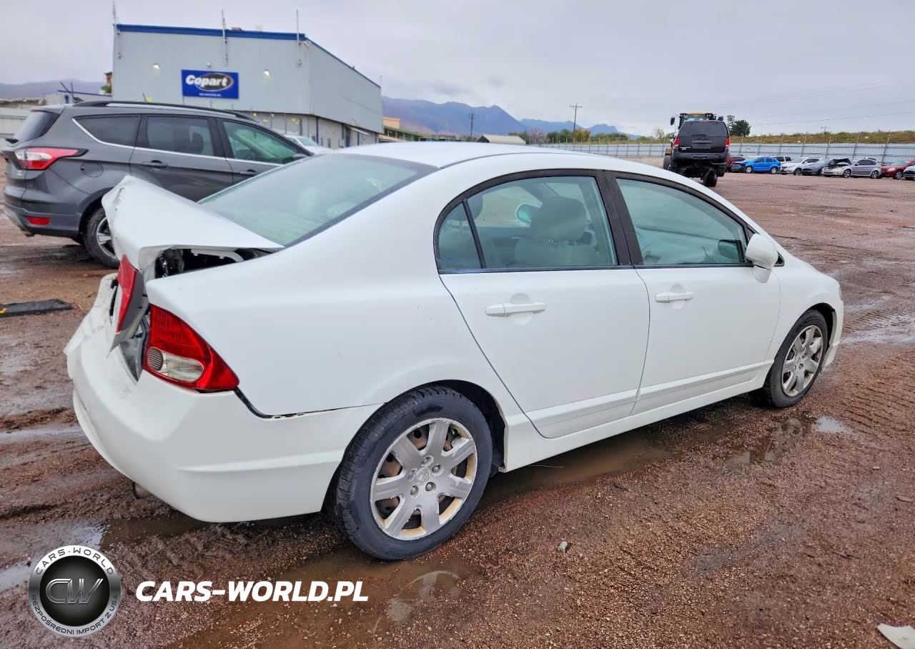 2010 Honda Civic Lx VIN:19XFA1F58AE067471 - 3