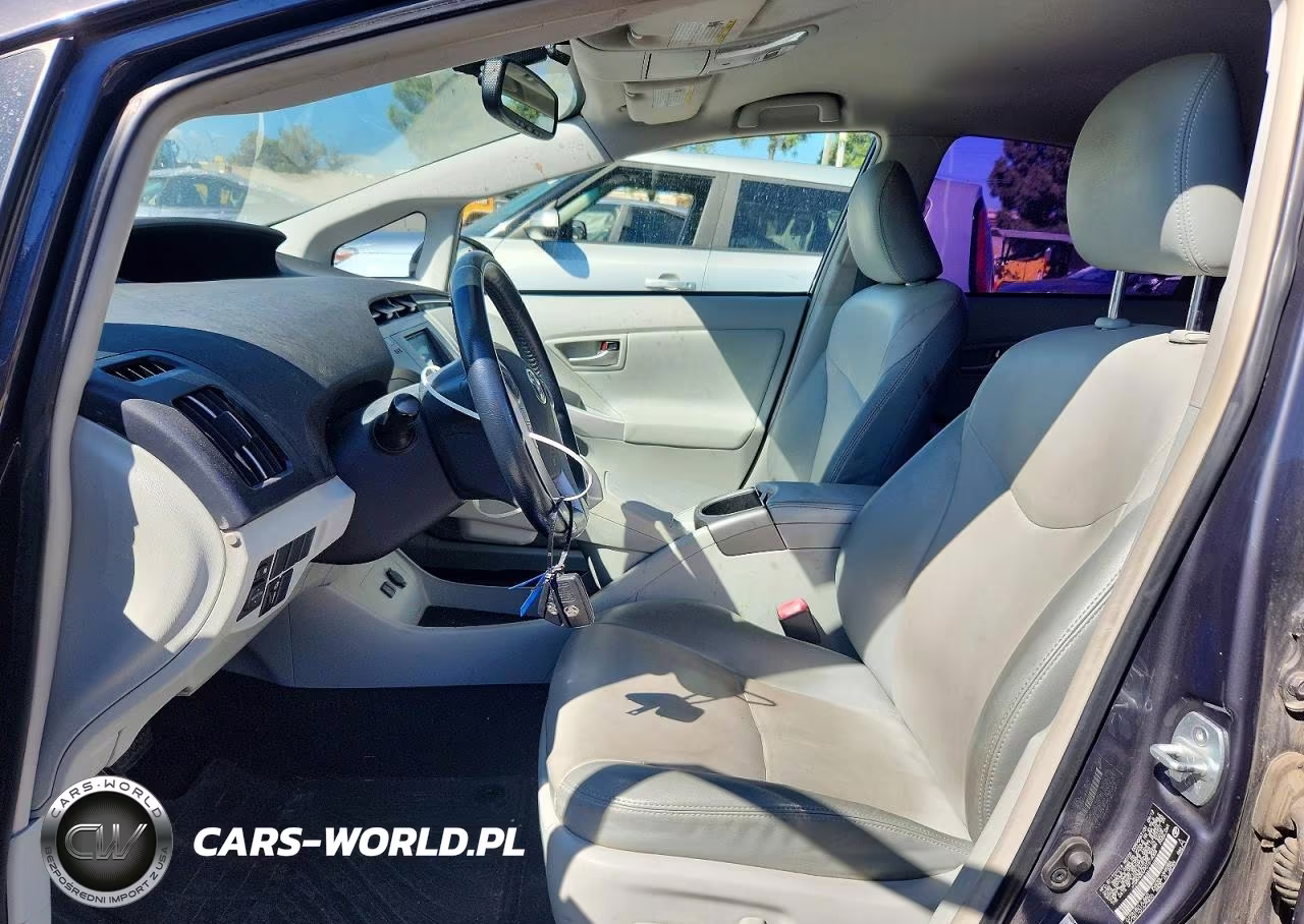2012 Toyota Prius Four VIN:JTDKN3DU9C1614004 - 7