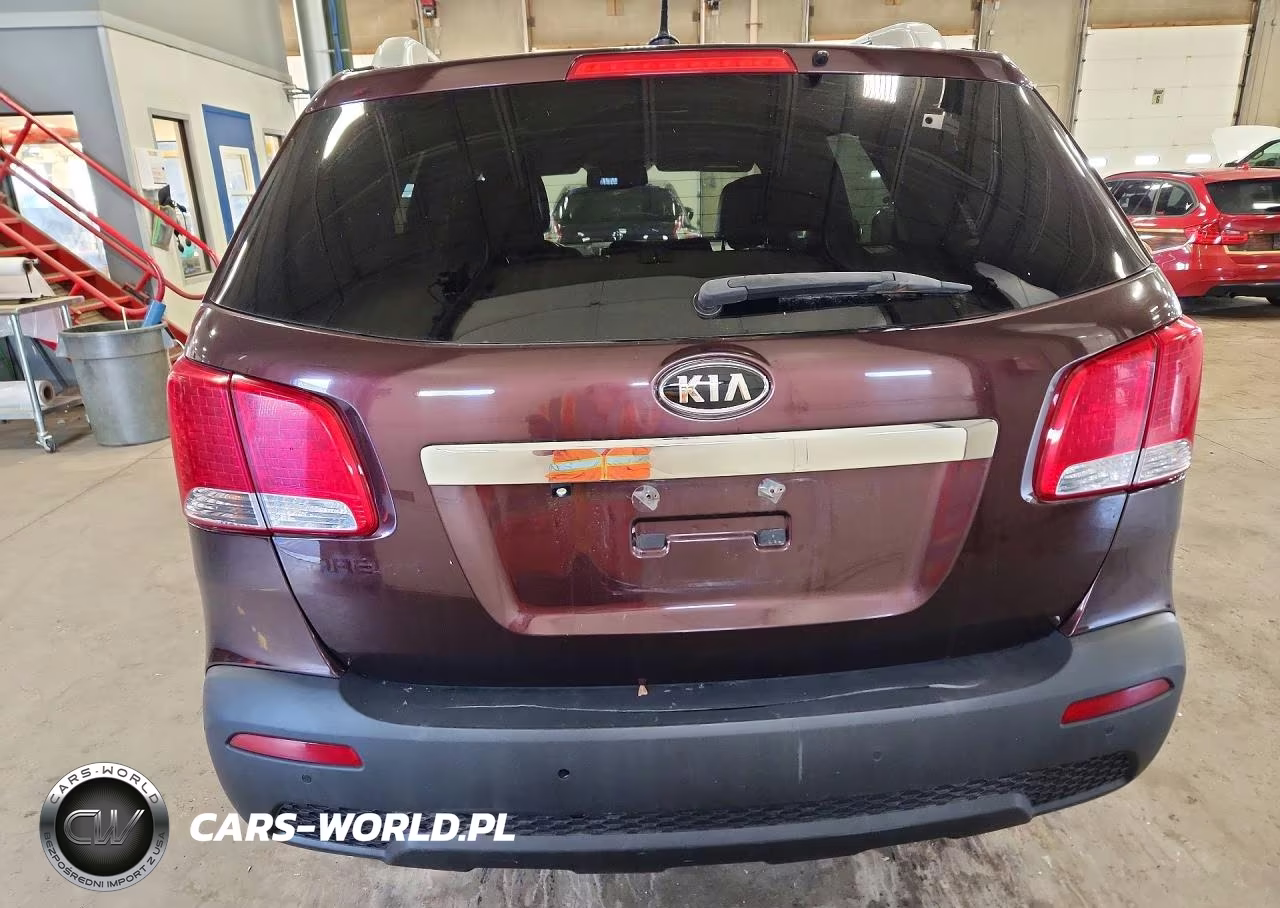 2011 Kia Sorento Lx VIN:5XYKT3A12BG067611 - 6