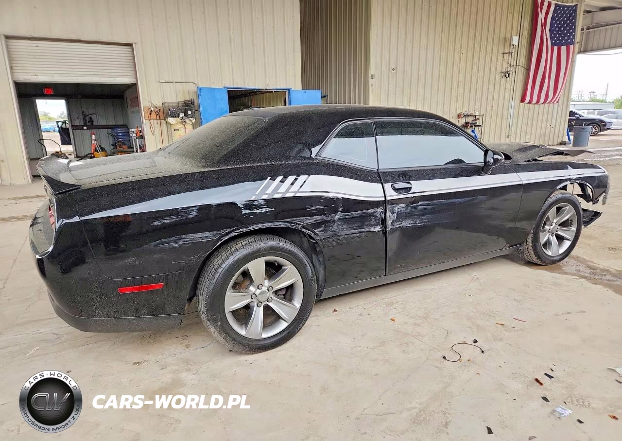2018 Dodge Challenger Sxt VIN:2C3CDZAGXJH116678 - 3
