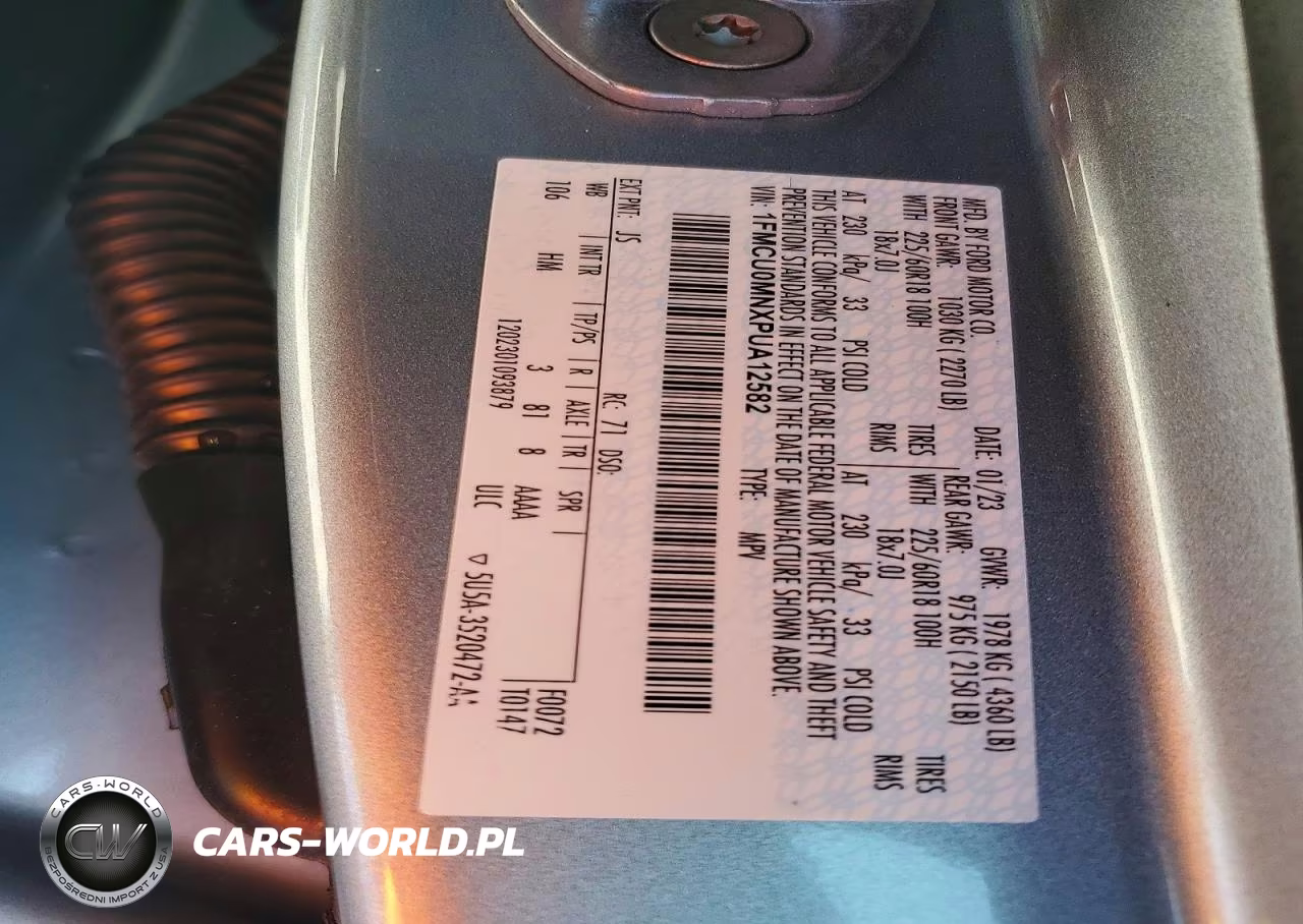 2023 Ford Escape St Line VIN:1FMCU0MNXPUA12582 - 13