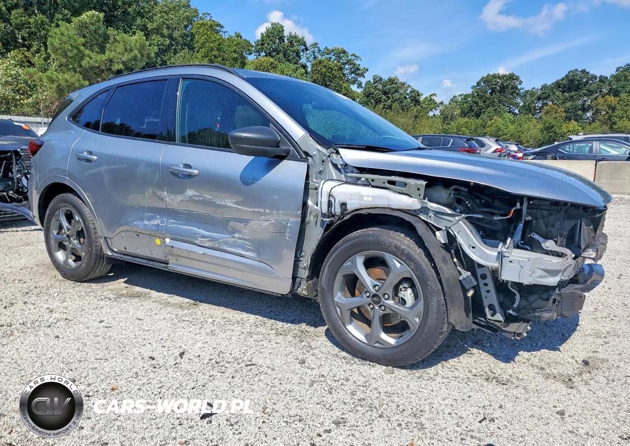 2023 Ford Escape St Line VIN:1FMCU0MNXPUA12582 - 4