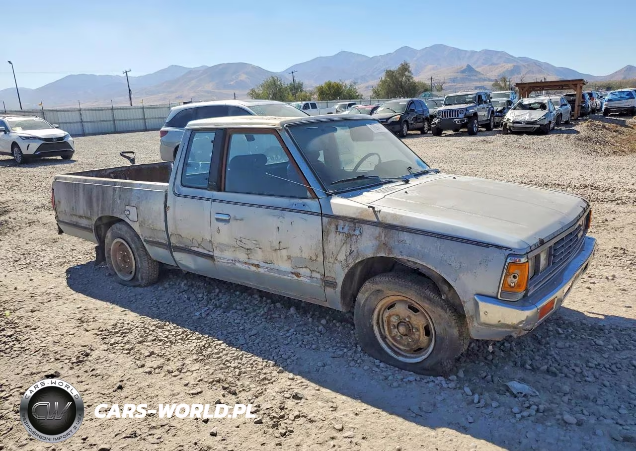 1985 Nissan Pickup Base VIN:JN6ND06S4FW020158 - 4