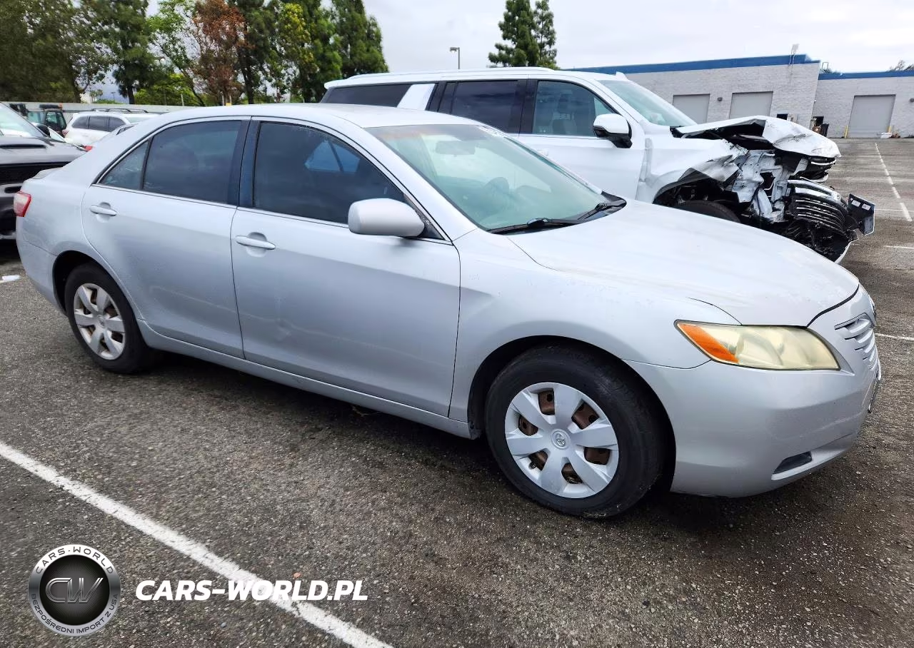 2007 Toyota Camry Le VIN:4T1BE46K27U155500 - 4