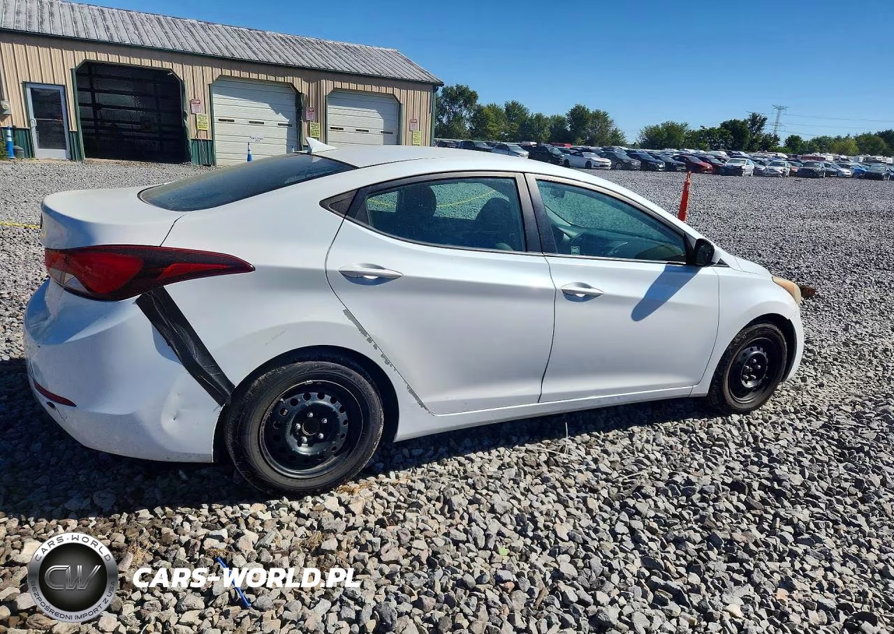 2015 Hyundai Elantra Se VIN:5NPDH4AE9FH644555 - 3