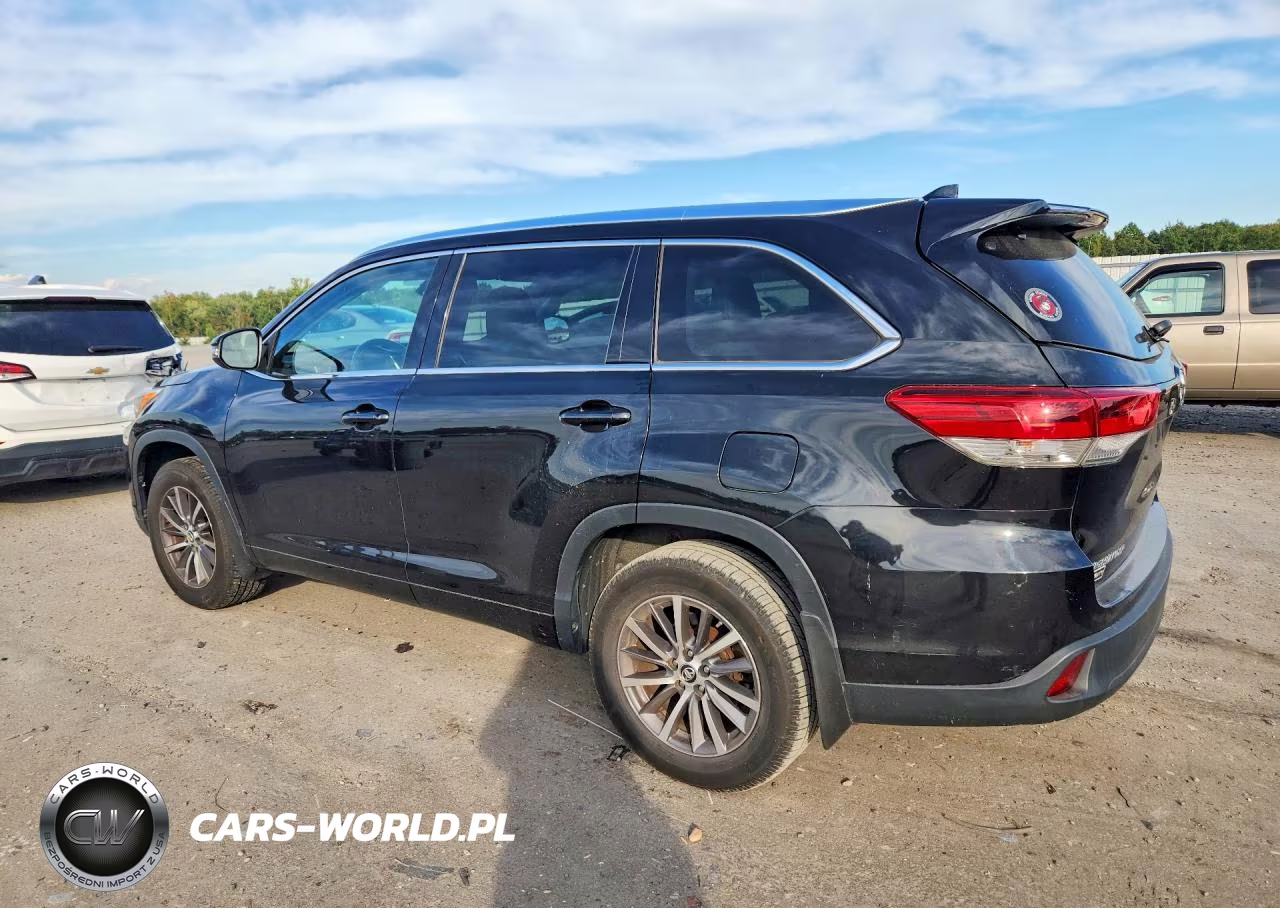 2017 Toyota Highlander Xle VIN:5TDJZRFH4HS392002 - 2