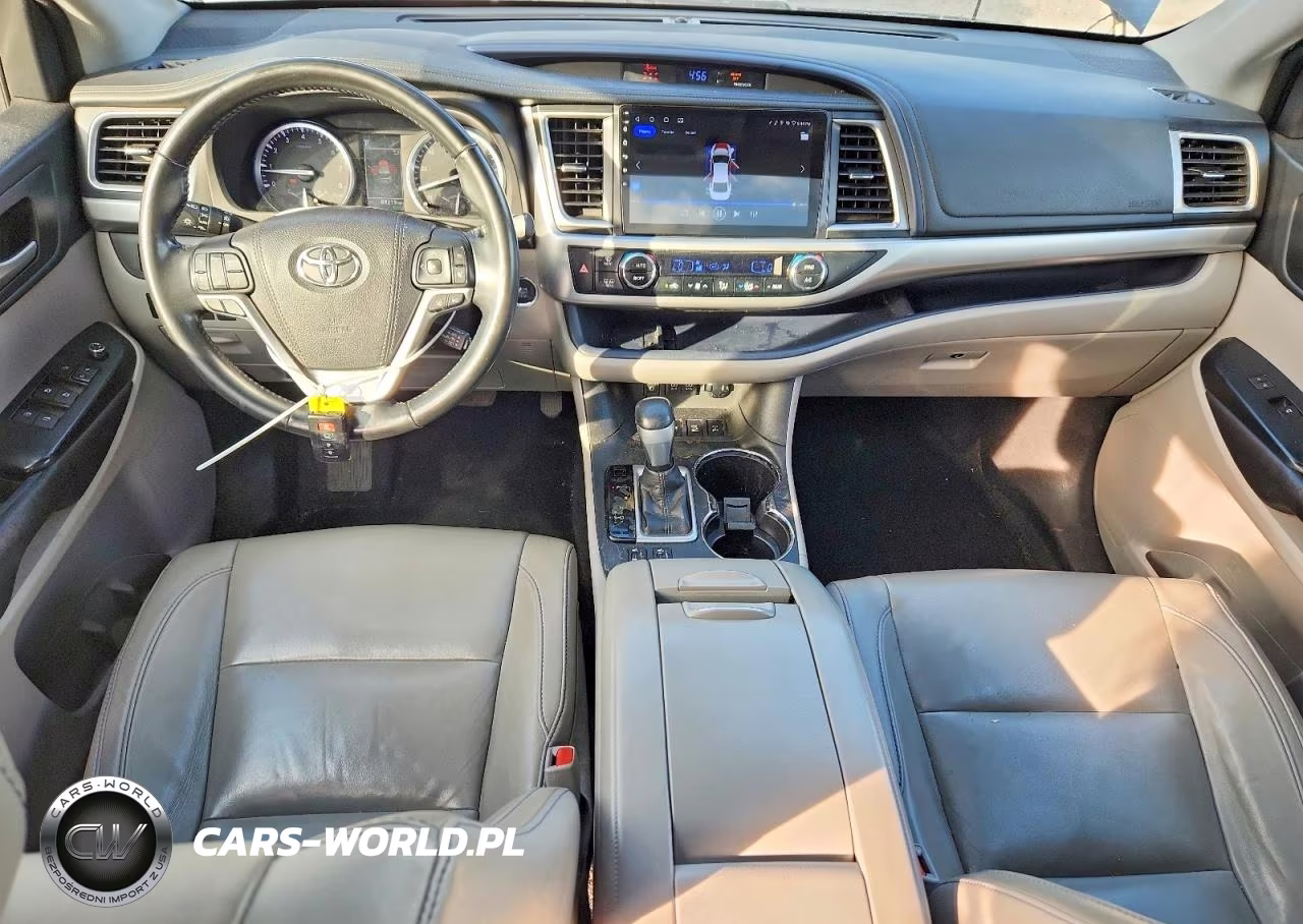 2017 Toyota Highlander Xle VIN:5TDJZRFH4HS392002 - 8