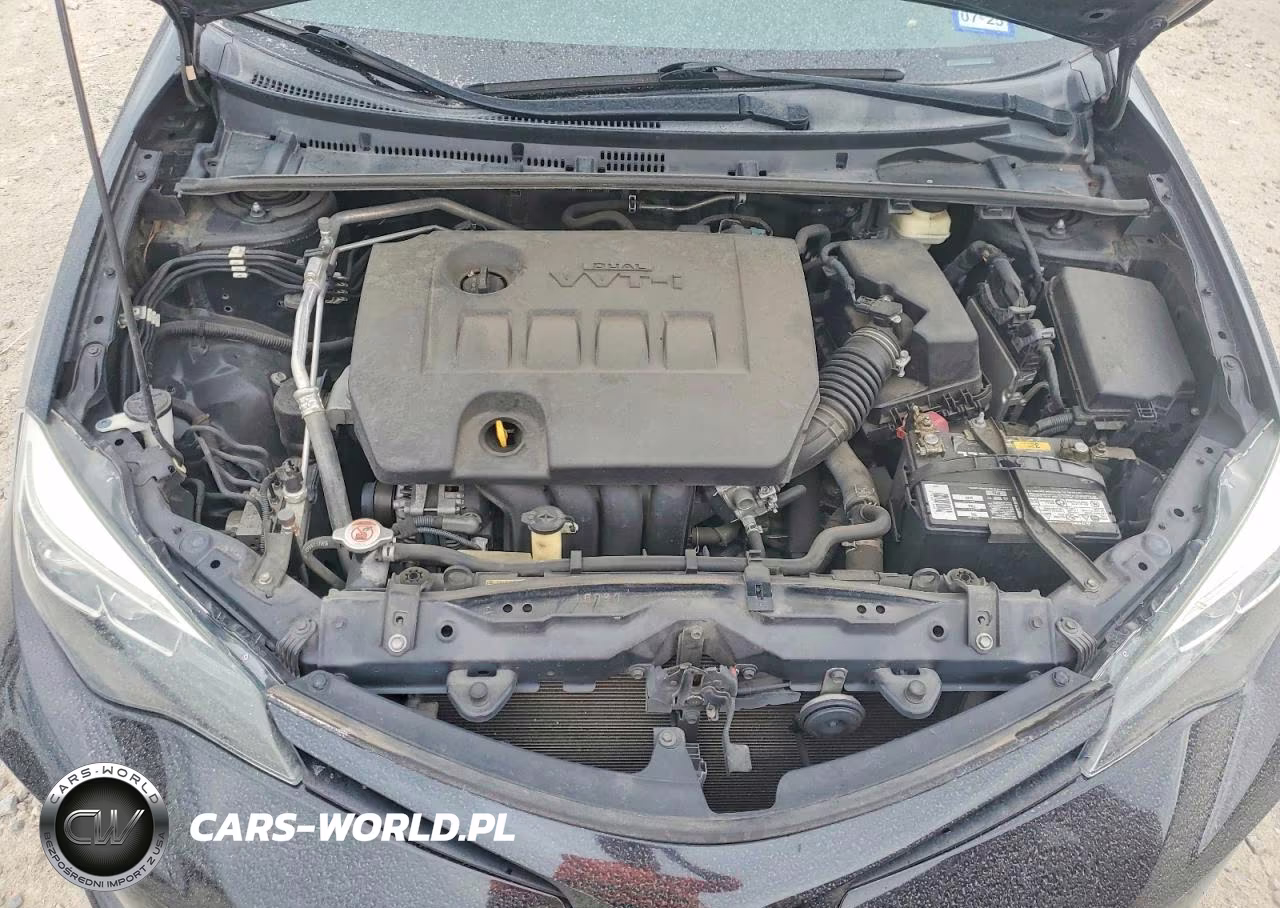 2018 Toyota Corolla Se VIN:5YFBURHE9JP741210 - 11
