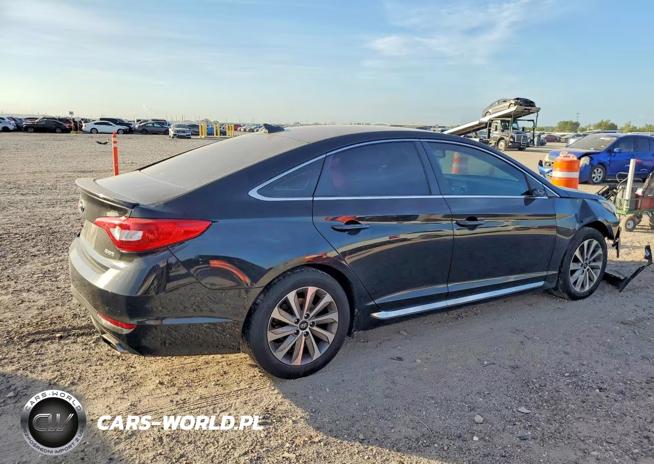 2017 Hyundai Sonata Sport VIN:5NPE34AFXHH571453 - 3