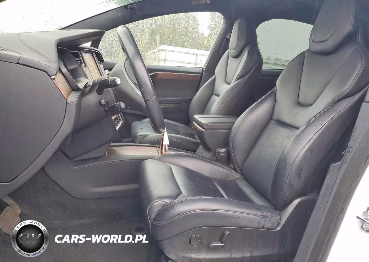 2019 Tesla Model X VIN:5YJXCDE22KF181971 - 7