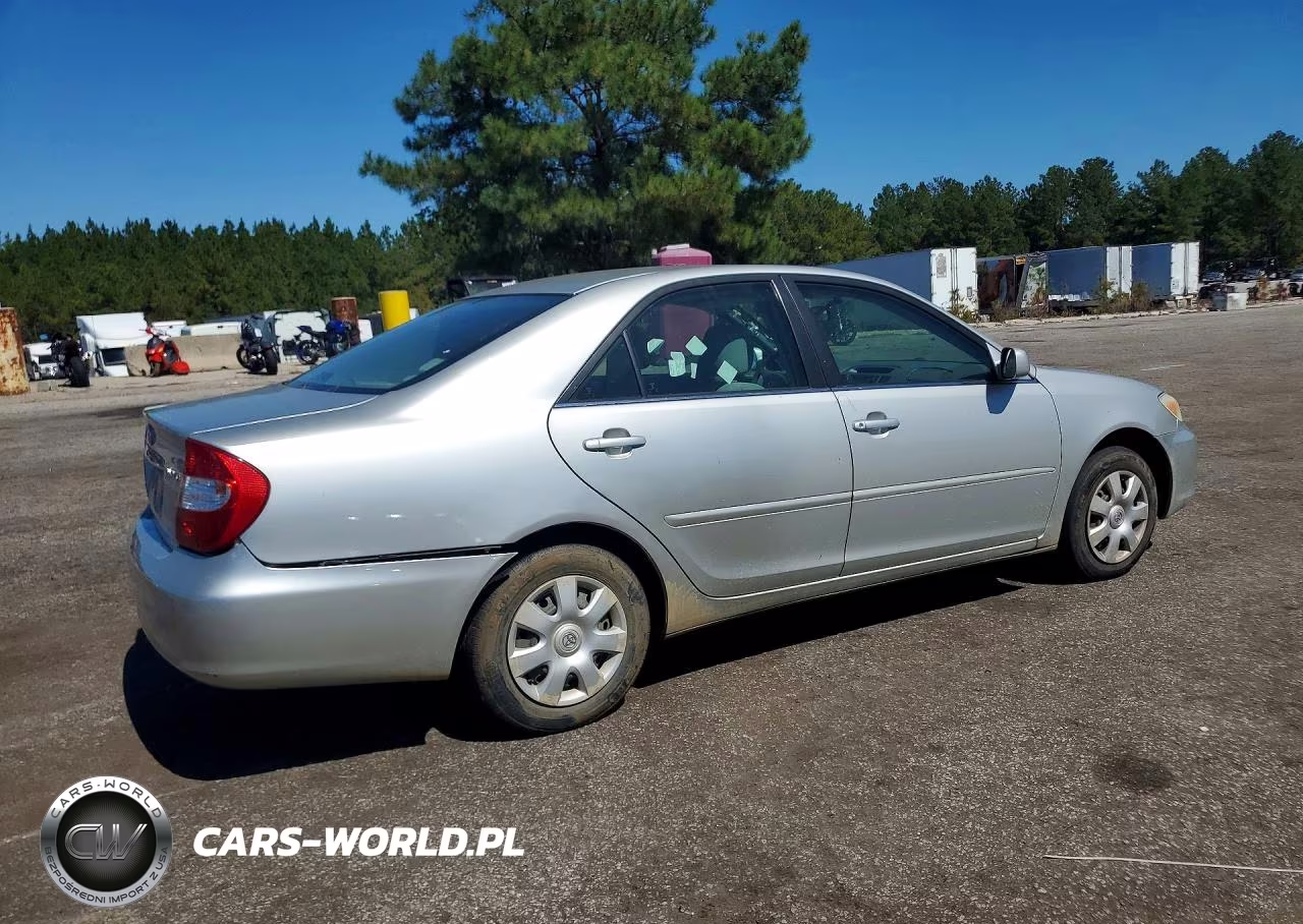 2003 Toyota Camry Le VIN:4T1BE32K23U238273 - 3