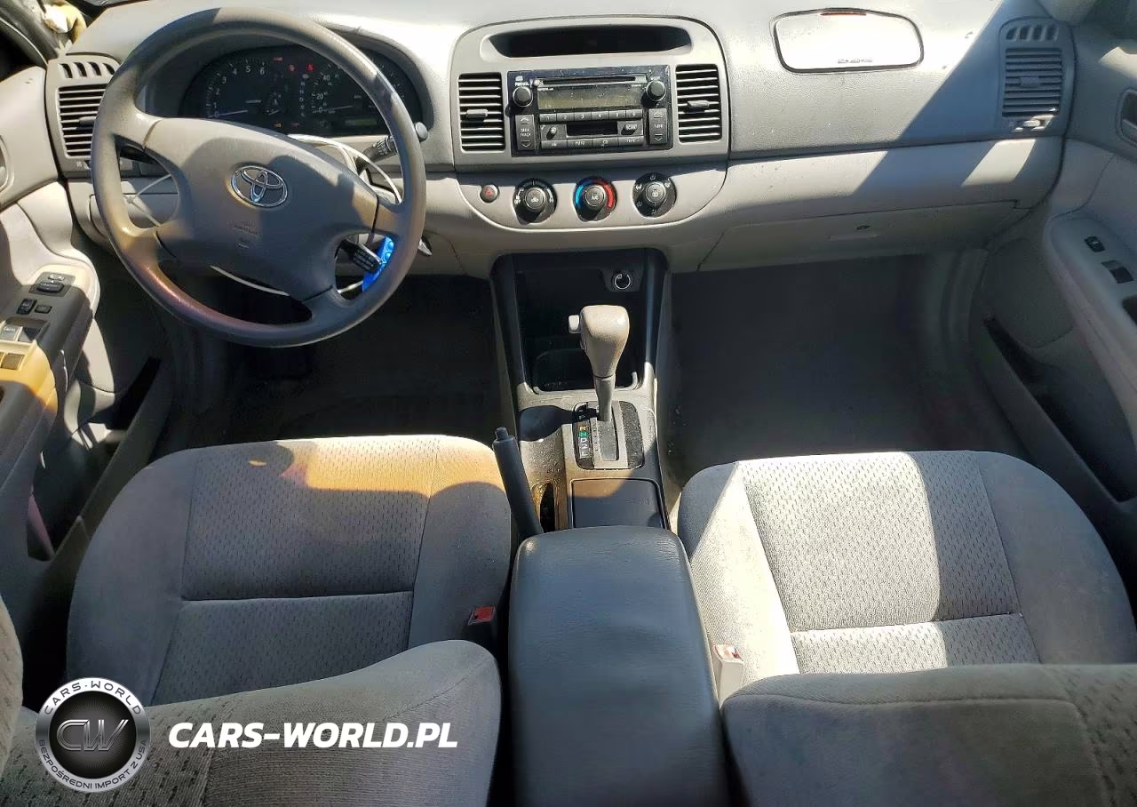 2003 Toyota Camry Le VIN:4T1BE32K23U238273 - 8