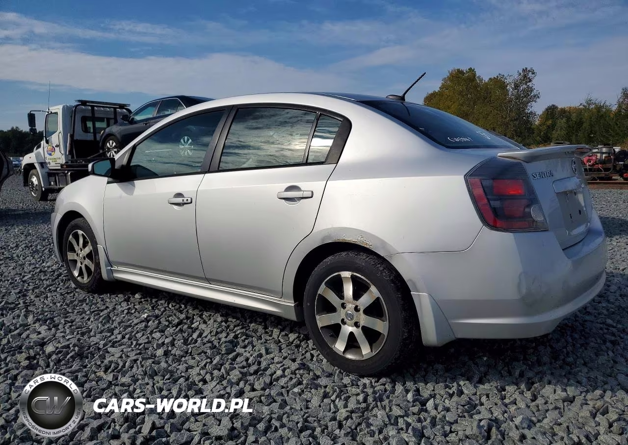 2012 Nissan Sentra 2.0 VIN:3N1AB6AP8CL724736 - 2