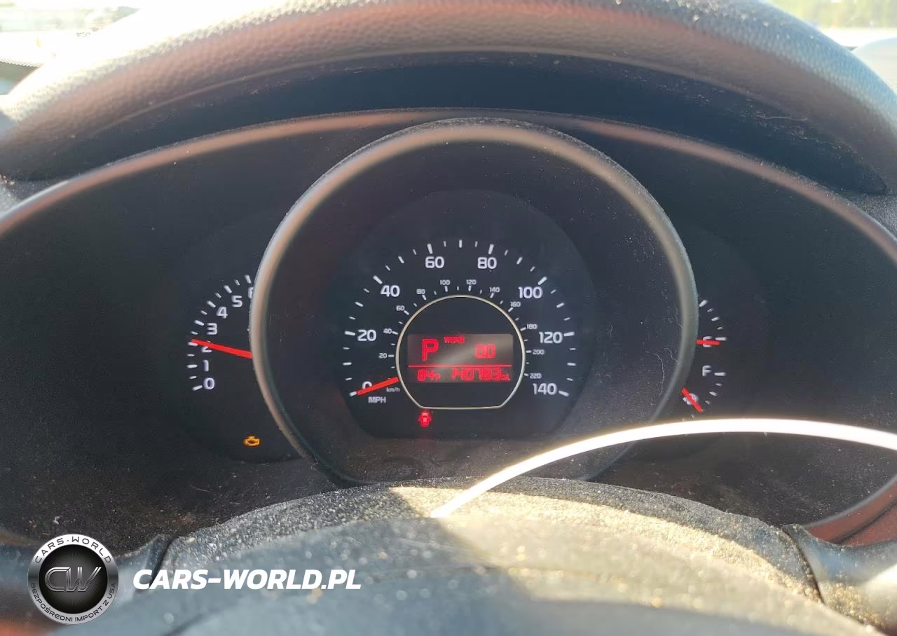 2014 Kia Soul + VIN:KNDJP3A5XE7008603 - 9
