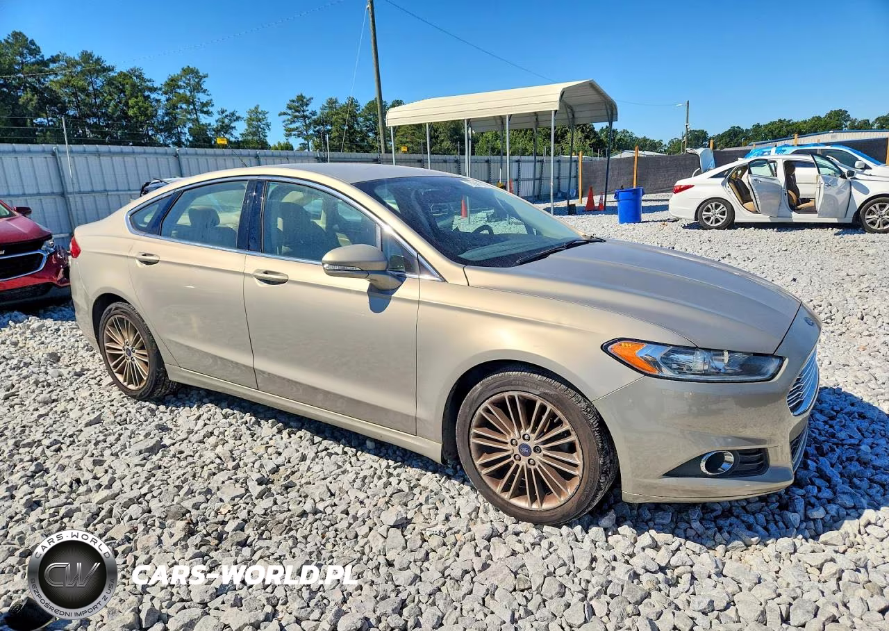 2015 Ford Fusion Se VIN:3FA6P0HD8FR180677 - 4