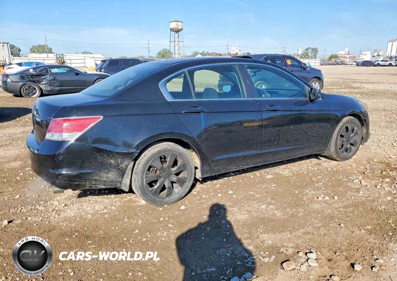 2008 Honda Accord VIN:1HGCP26779A127605 - 3