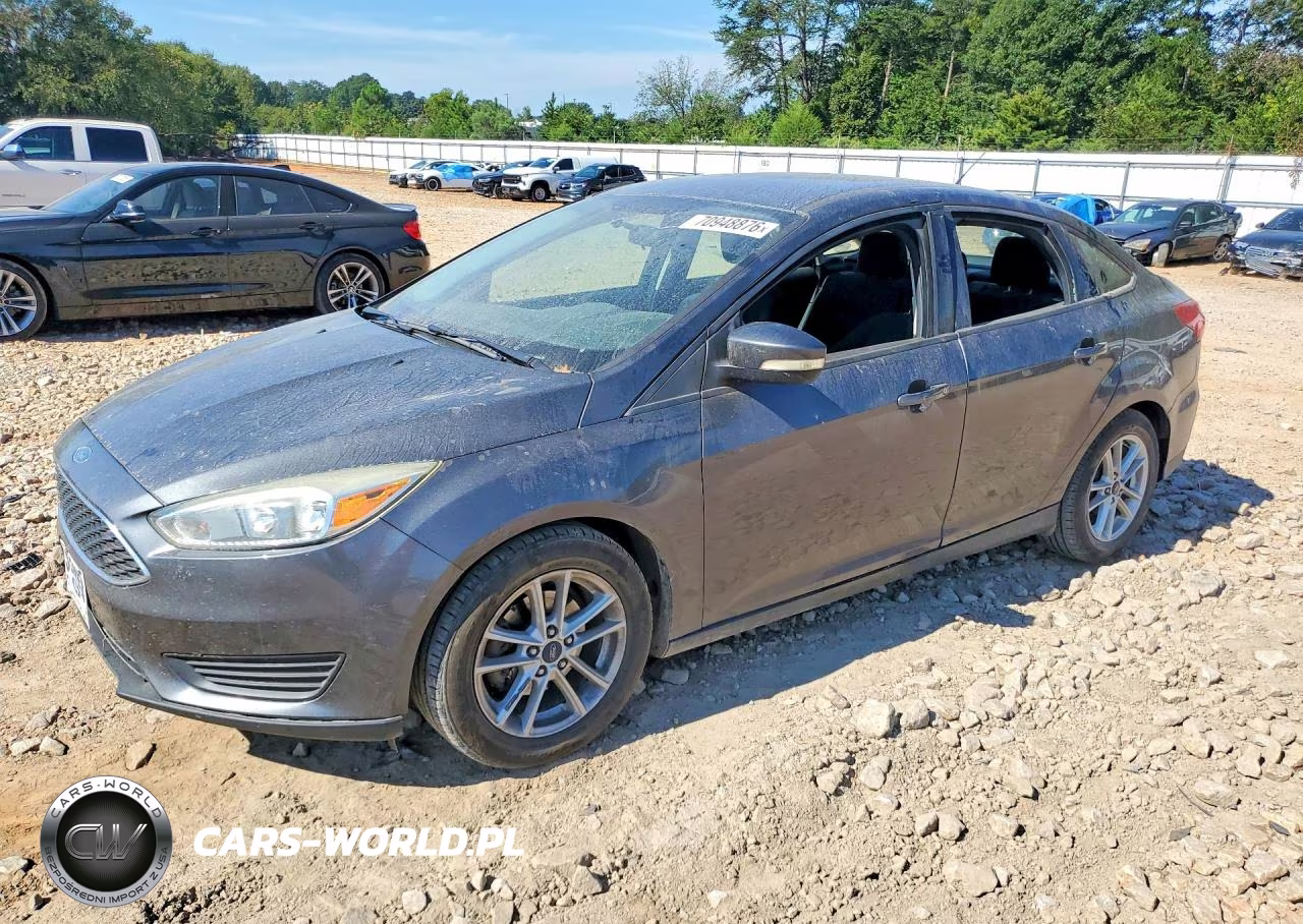 2015 Ford Focus Se VIN:1FADP3FEXFL227419 - 1