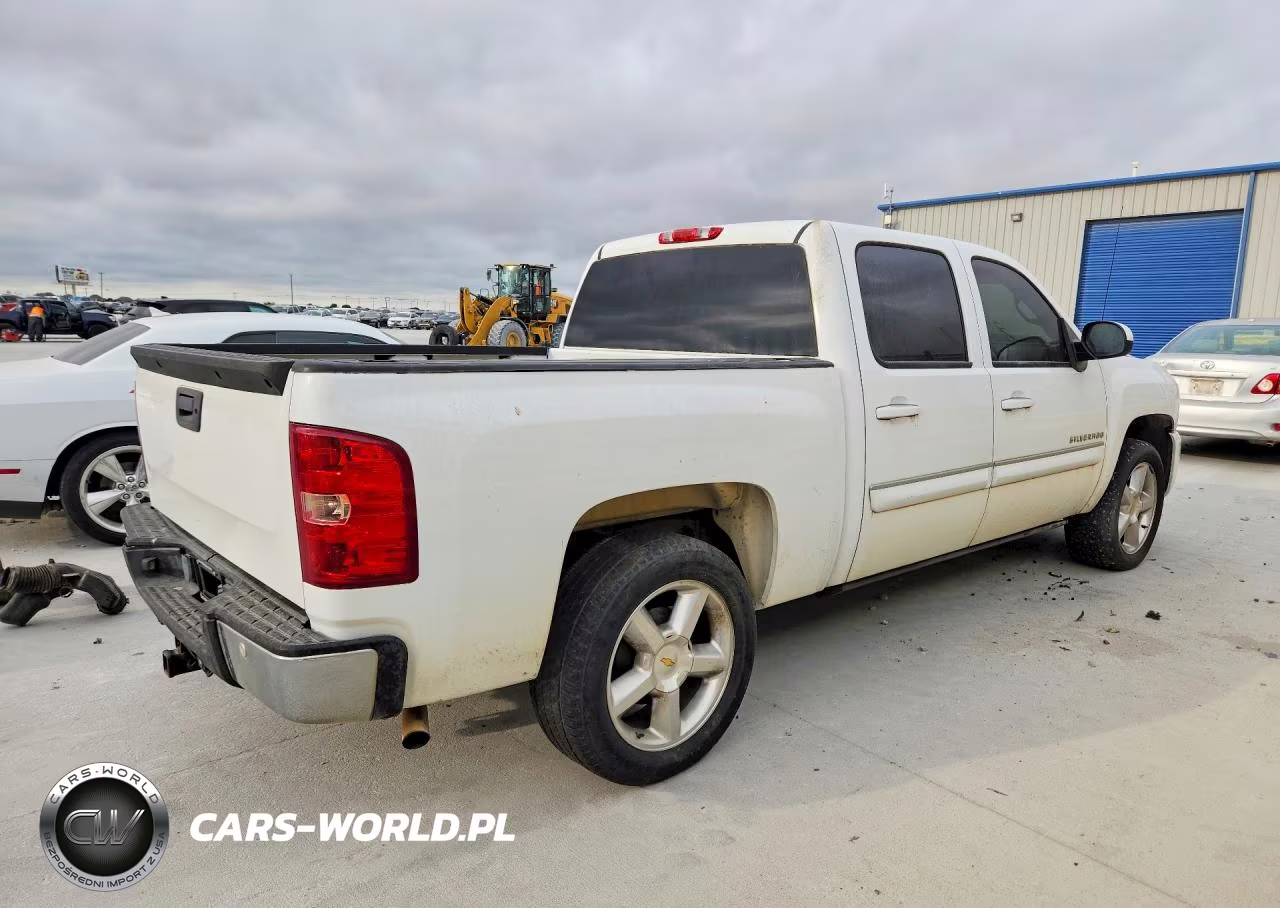2011 Chevrolet Silverado K1500 Lt VIN:3GCPKSE36BG369872 - 3