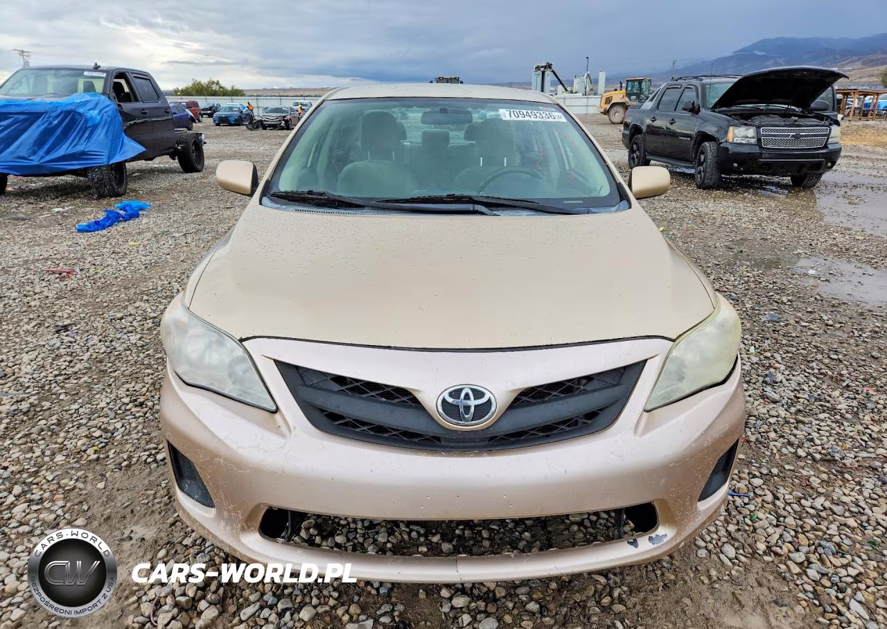 2012 Toyota Corolla Le VIN:2T1BU4EE0CC818105 - 5