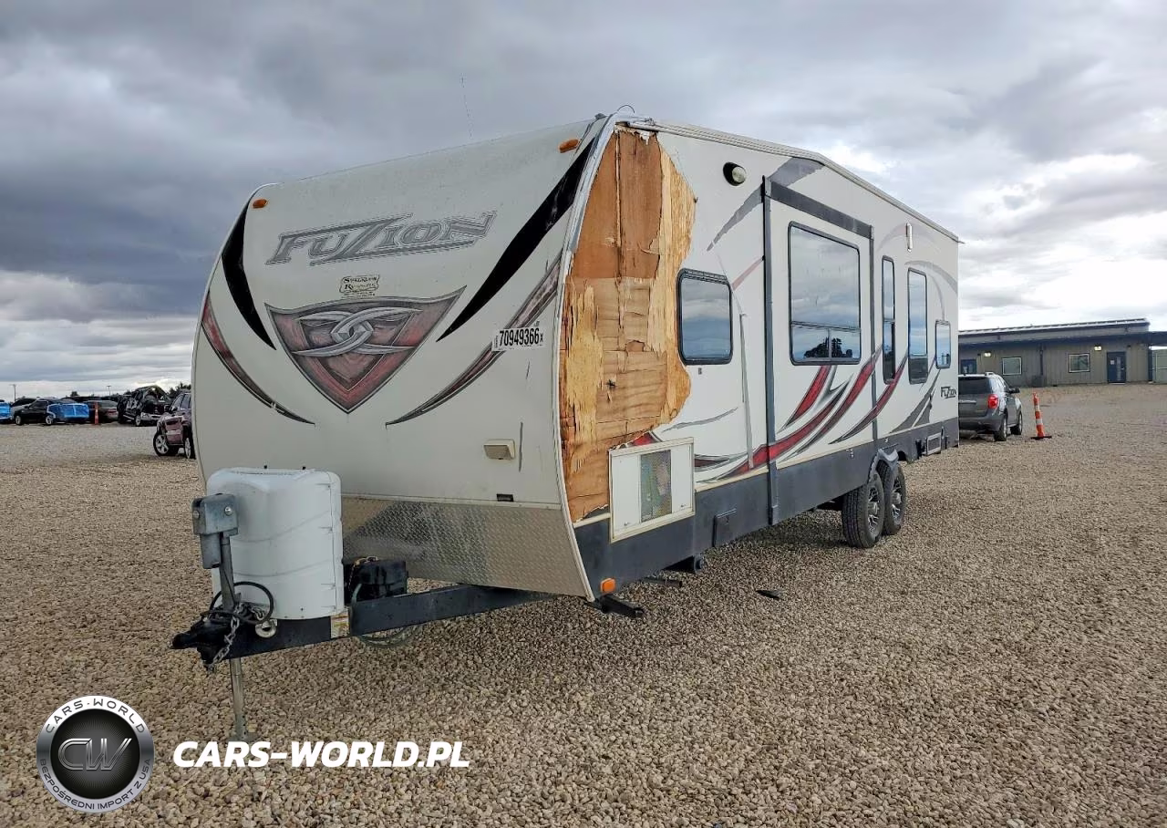 2013 Keystone Fuzion Camper VIN:4YDT30029DF810894 - 2