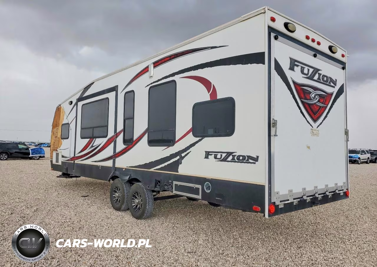2013 Keystone Fuzion Camper VIN:4YDT30029DF810894 - 3