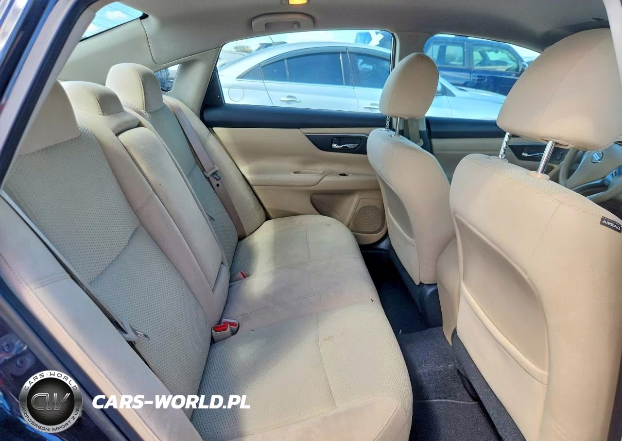 2015 Nissan Altima 2.5 S VIN:1N4AL3AP8FN392431 - 10