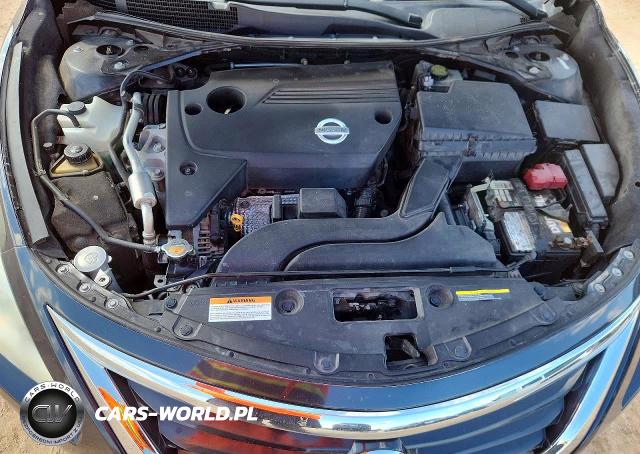 2015 Nissan Altima 2.5 S VIN:1N4AL3AP8FN392431 - 11