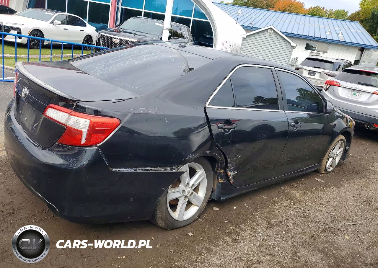 2012 Toyota Camry Se VIN:4T1BF1FK3CU075922 - 3