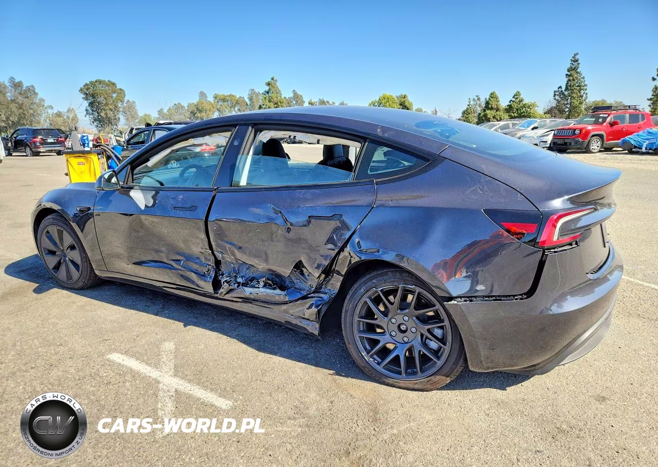 2025 Tesla Model 3 VIN:5YJ3E1EA2SF933487 - 2