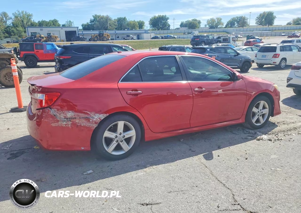2012 Toyota Camry Se VIN:4T1BF1FK2CU555370 - 3