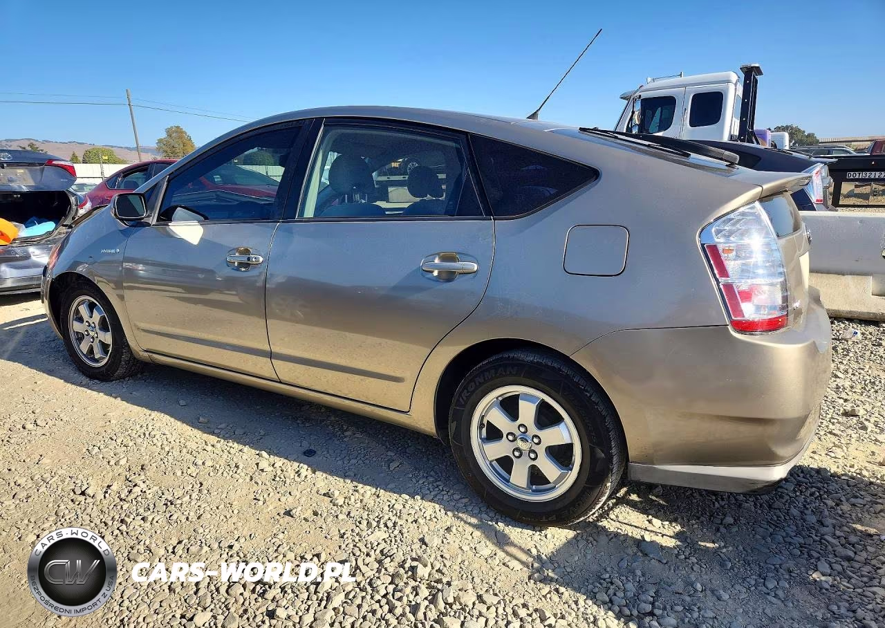 2008 Toyota Prius Base VIN:JTDKB20U187725952 - 2