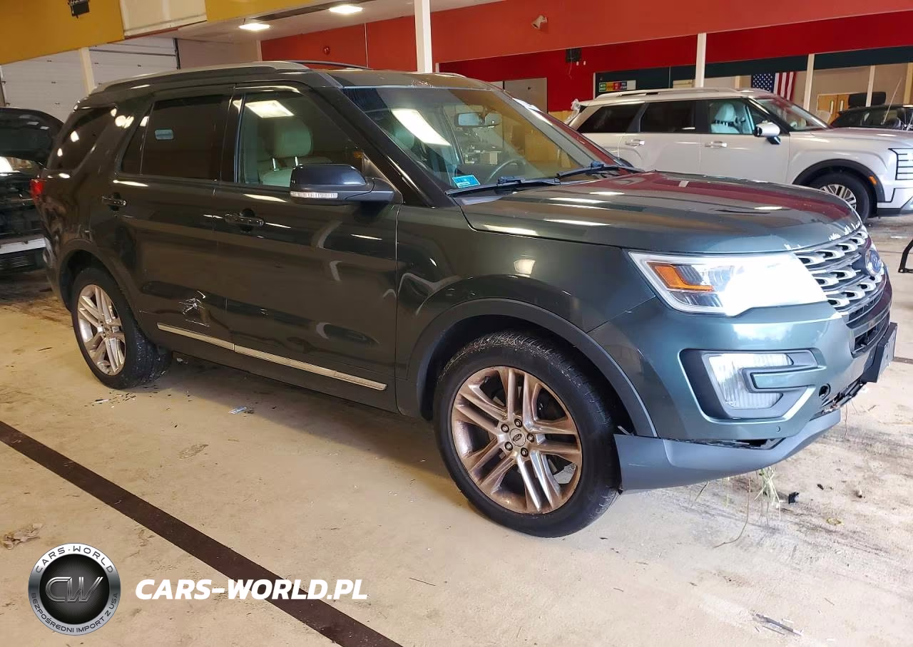 2016 Ford Explorer Xlt VIN:1FM5K8D80GGB07996 - 4