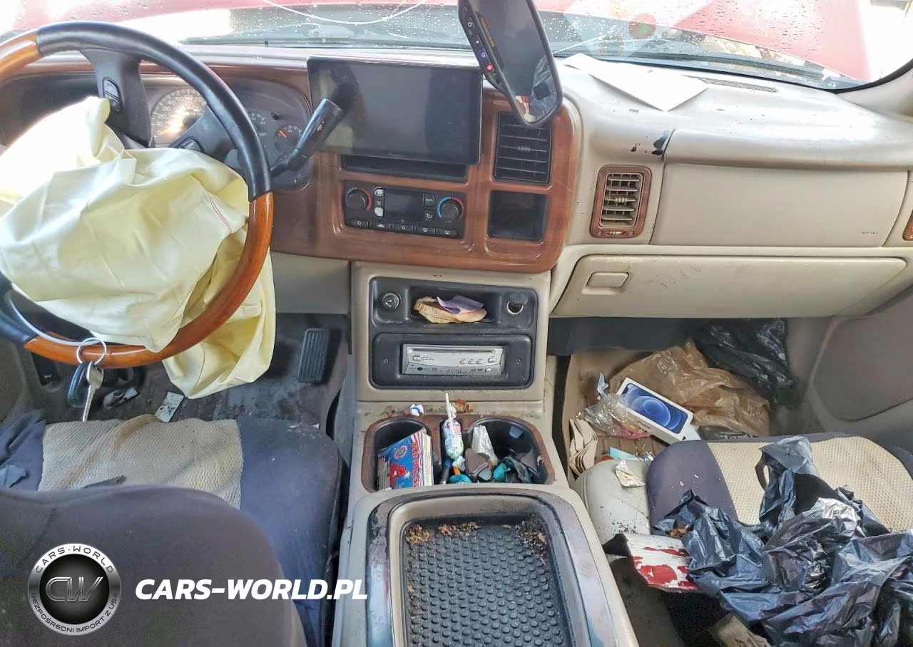 2003 Chevrolet Suburban C1500 VIN:1GNEC16Z03J184175 - 8