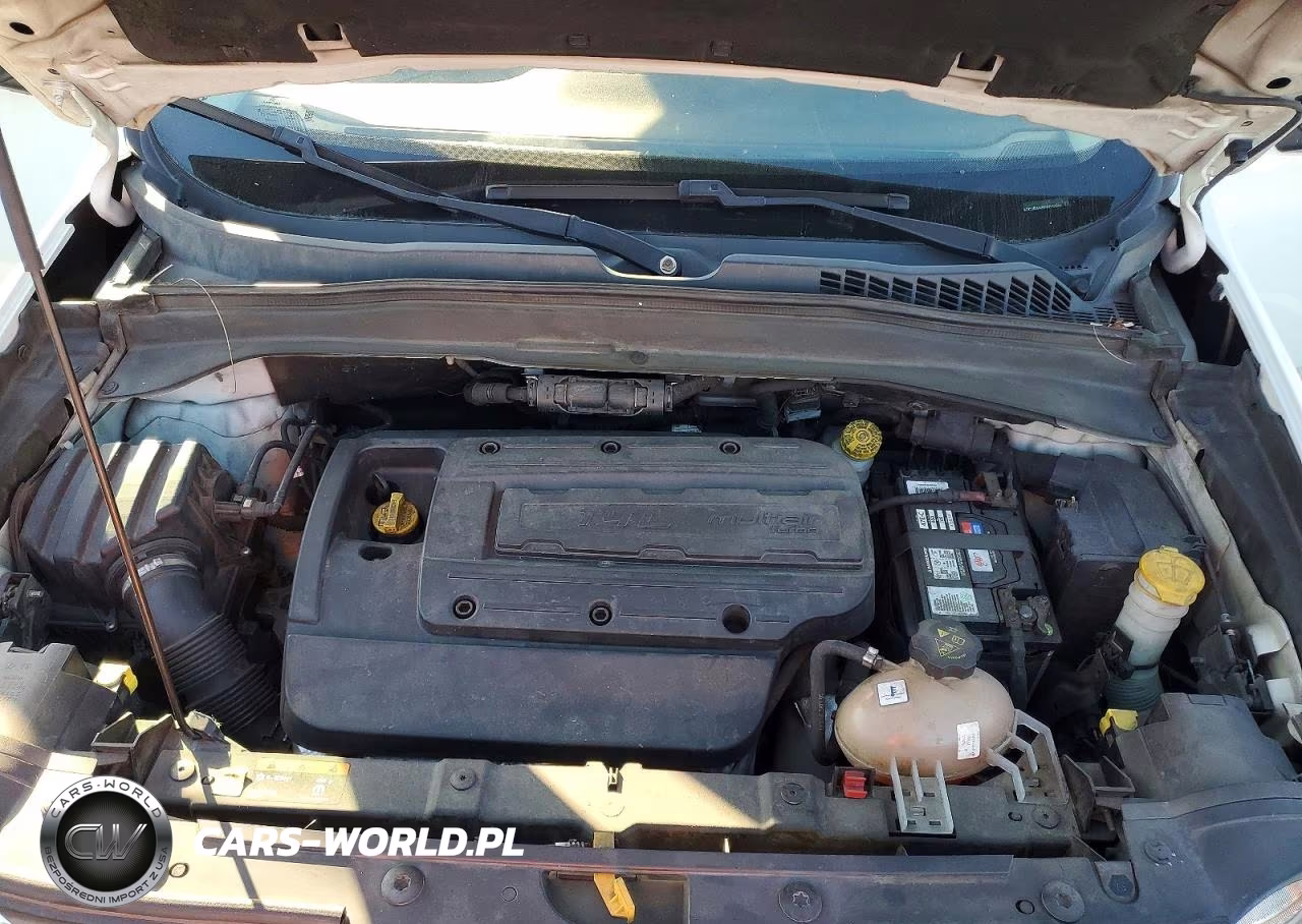 2015 Jeep Renegade Sport VIN:ZACCJBAHXFPC37866 - 12