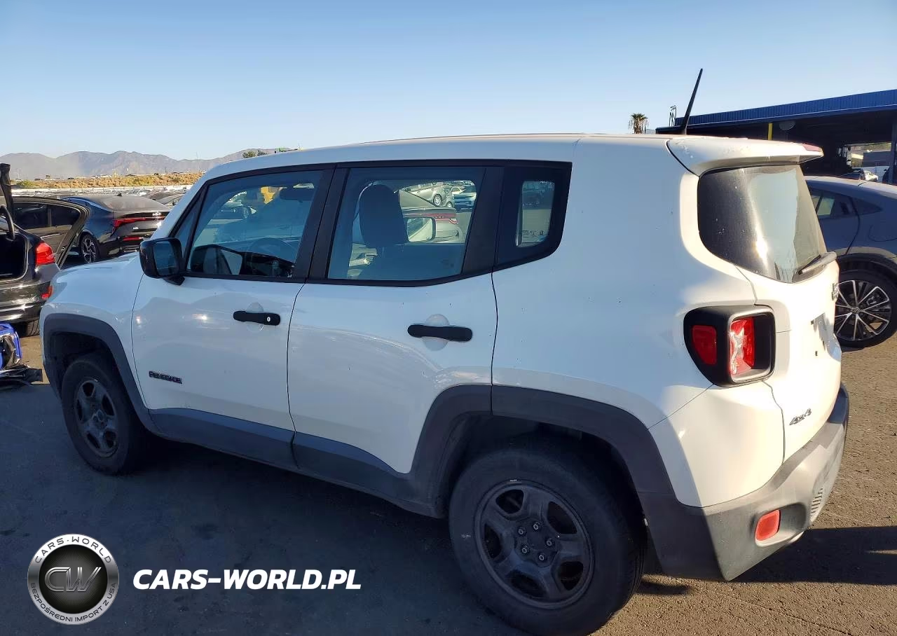 2015 Jeep Renegade Sport VIN:ZACCJBAHXFPC37866 - 2