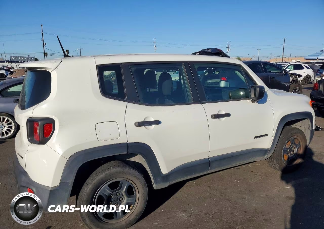2015 Jeep Renegade Sport VIN:ZACCJBAHXFPC37866 - 3